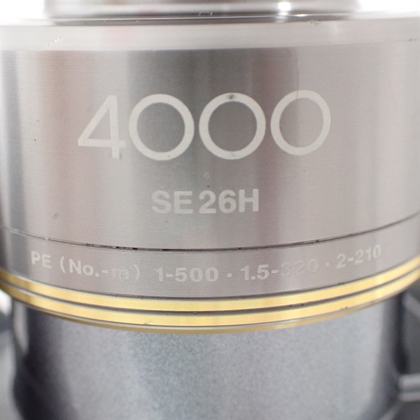 ナビ４０００